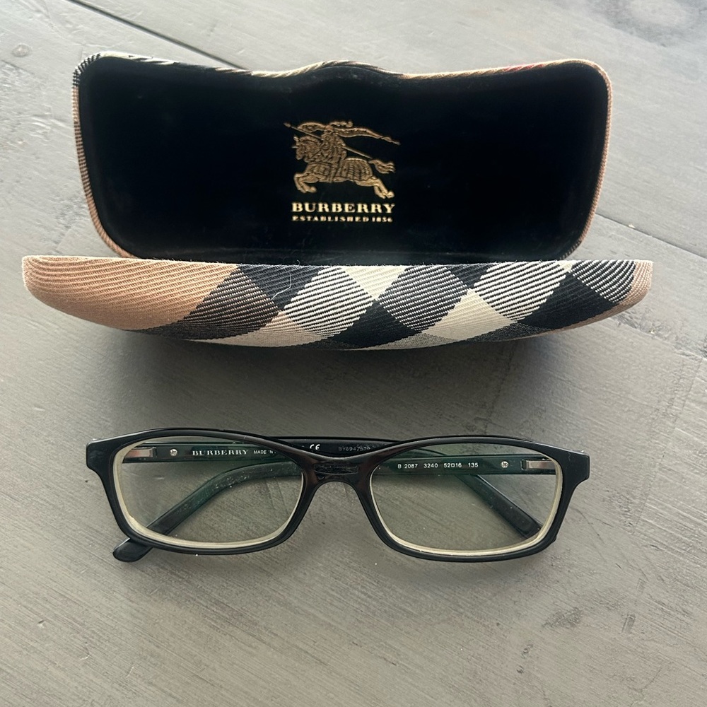 Burberry reading Glasses with Case